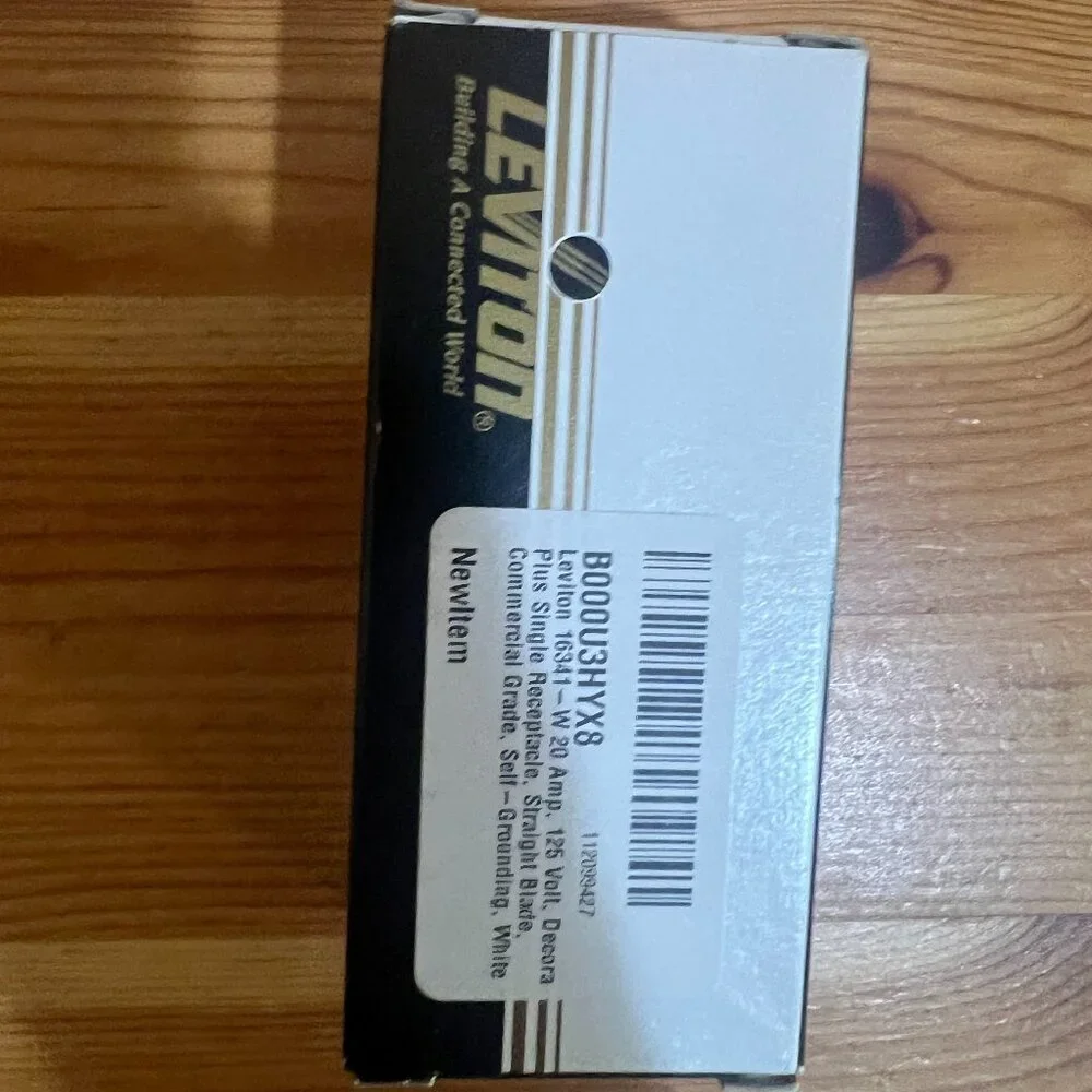 Leviton Decora Plus 20 Amp 125 V Single Outlet/Receptacle, White 1Pack Brand New